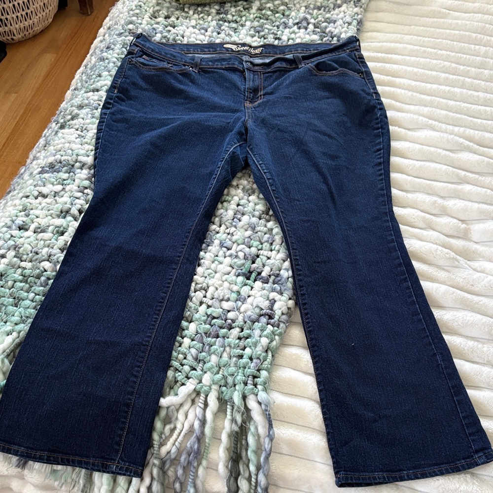 Old Navy Women's Dark Blue Flare Jeans